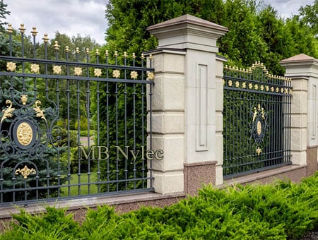Klasyczne kute ogrodzenie pałacowo dworskie bp223