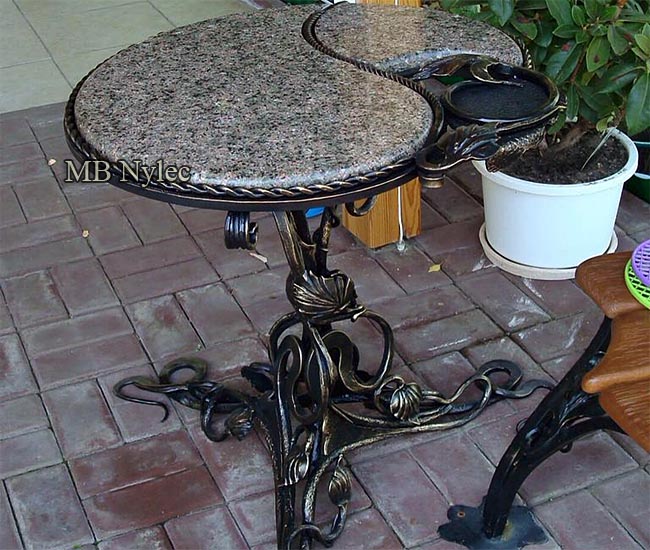 Designerski stolik ogrodowy mk39