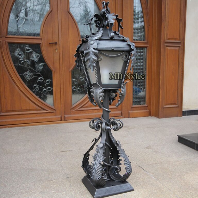 lampa do pałacu